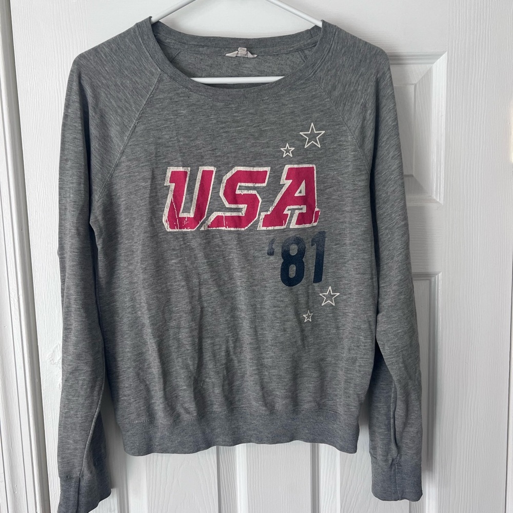 Heritage 1981 Women’s Gray USA '81 Sweatshirt Size Medium